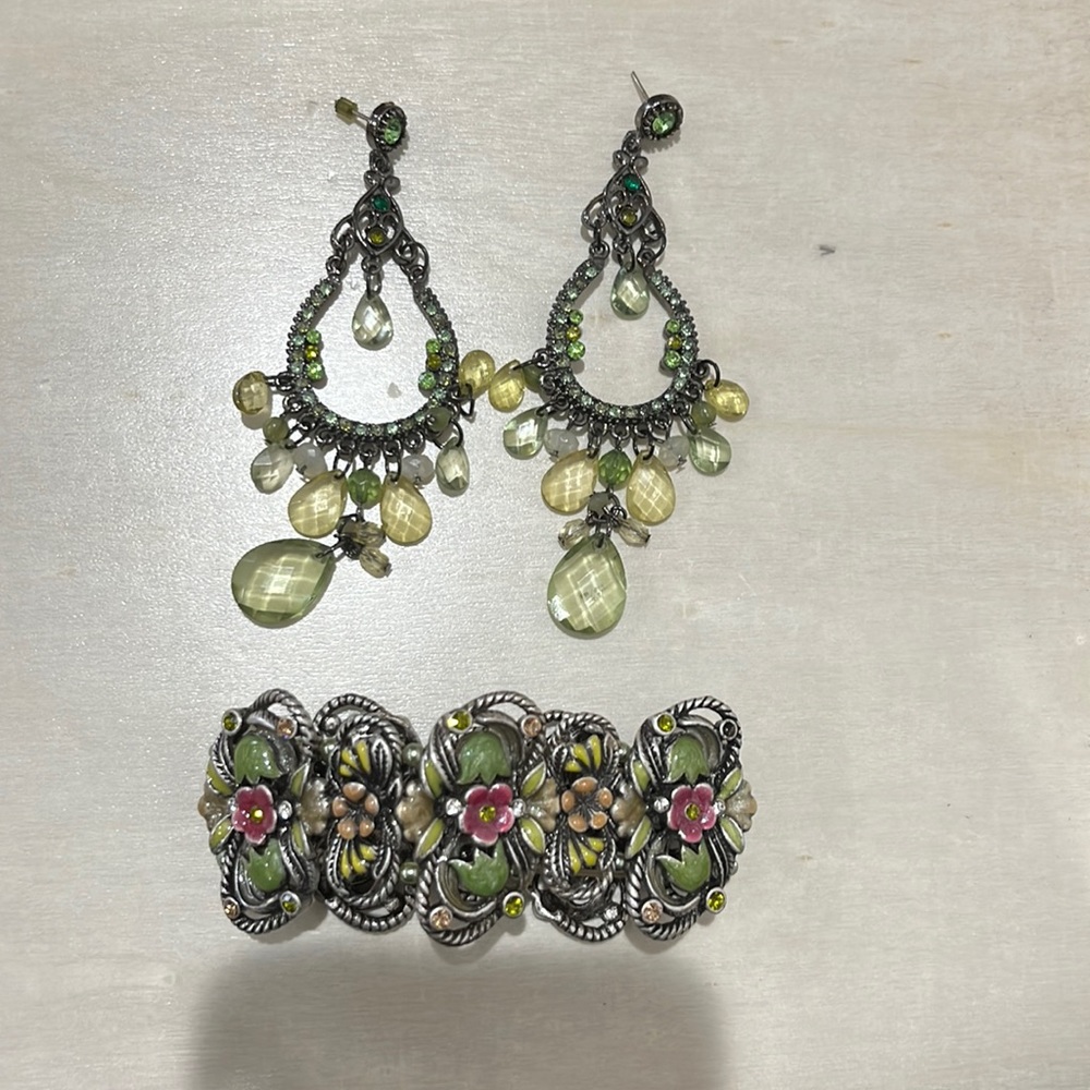 Vintage Grey and Green Earrings + Braclet